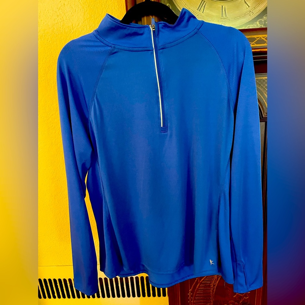 Danskin Now Semi-Fitted, XL (16-18) Exercise Shirt